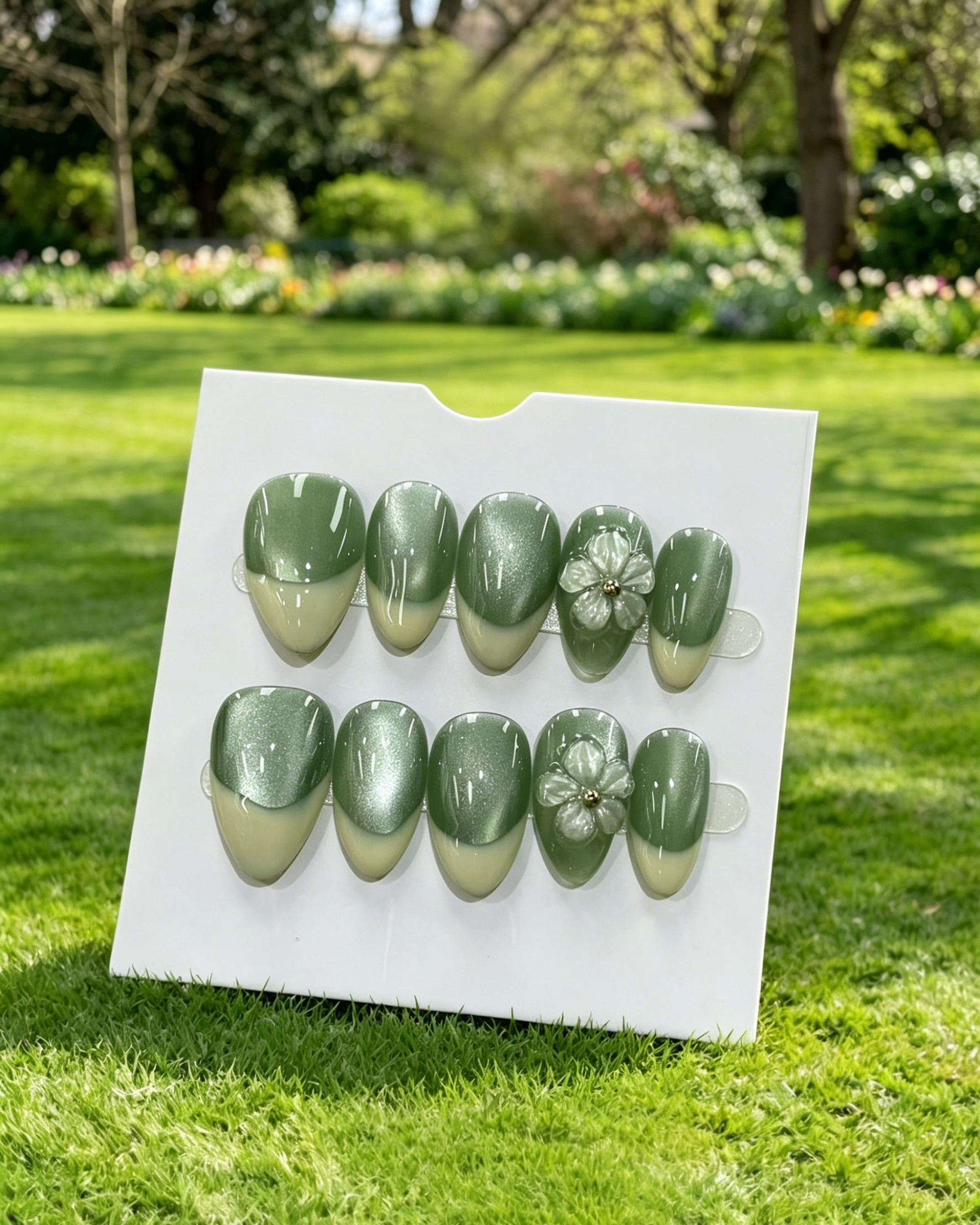 Green Gradient 3D Flower Almond Fake Nails