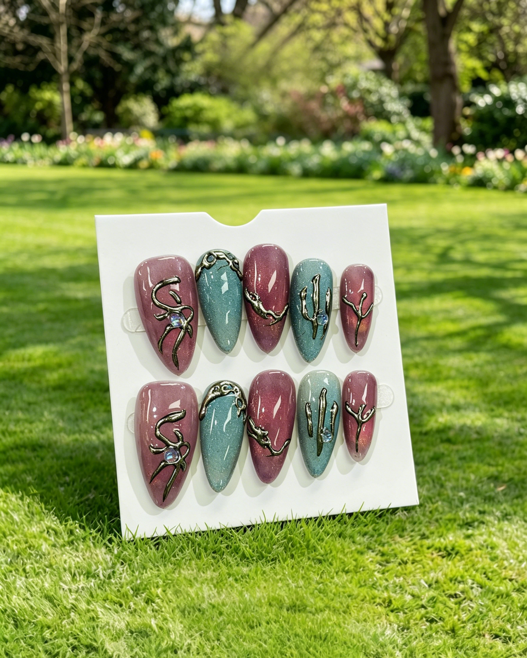 Glossy Almond Metallic Branch Fake Nails
