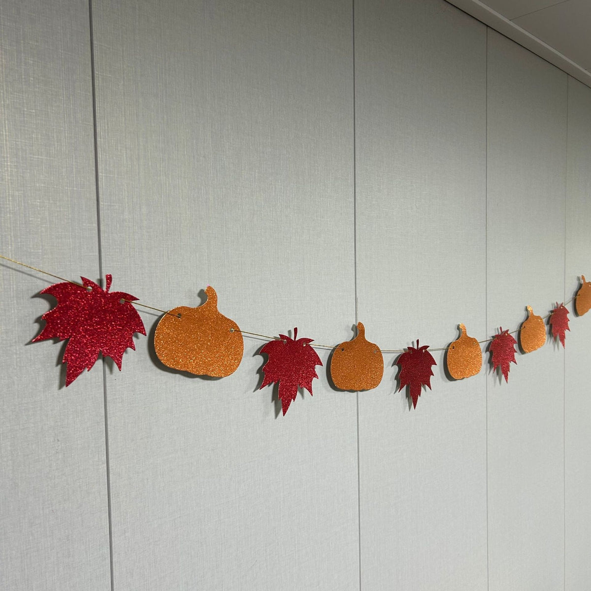 Give Thanks Fall Harvest Bunting Flag, Burlap Triangle Banner Decor