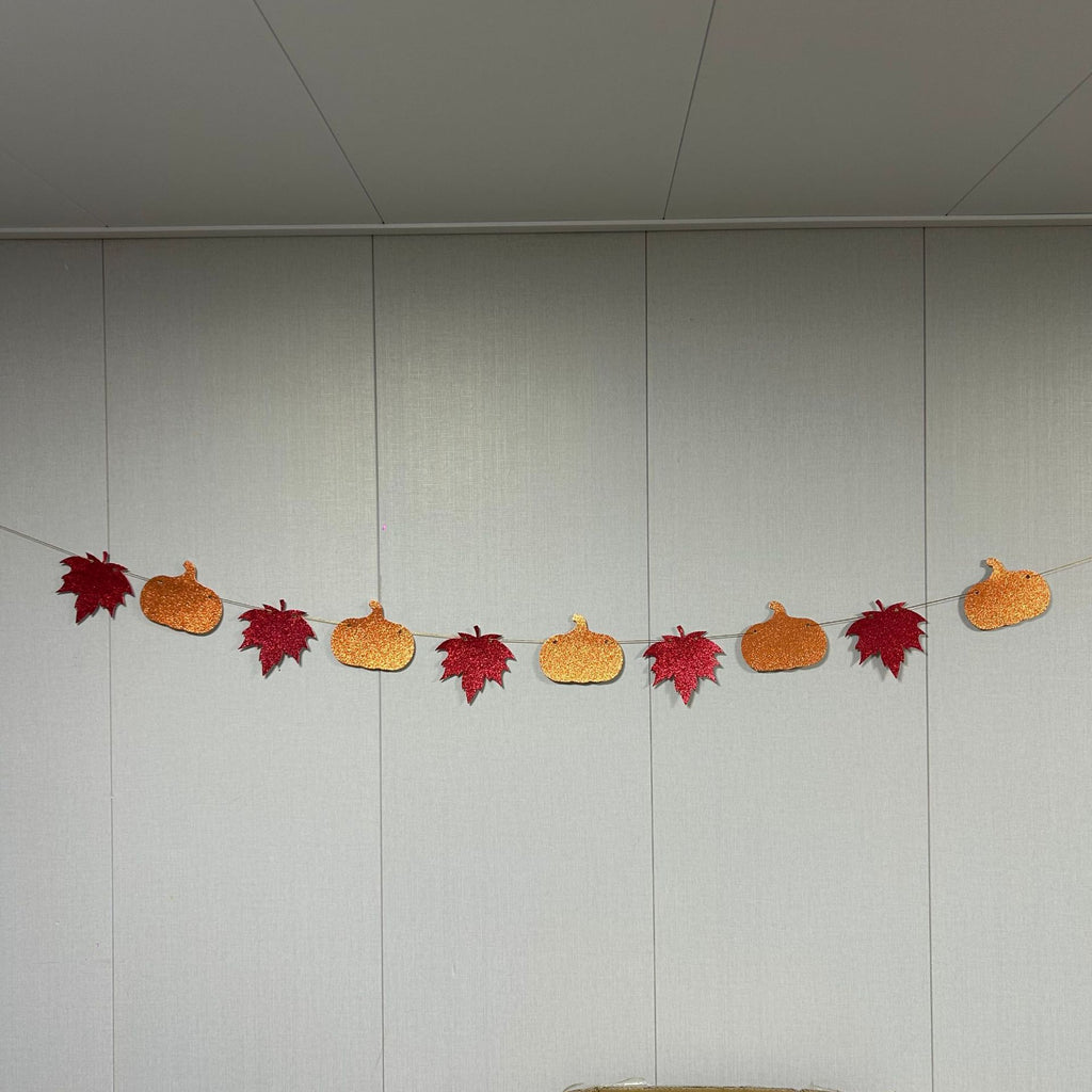 Give Thanks Fall Harvest Bunting Flag, Burlap Triangle Banner Decor